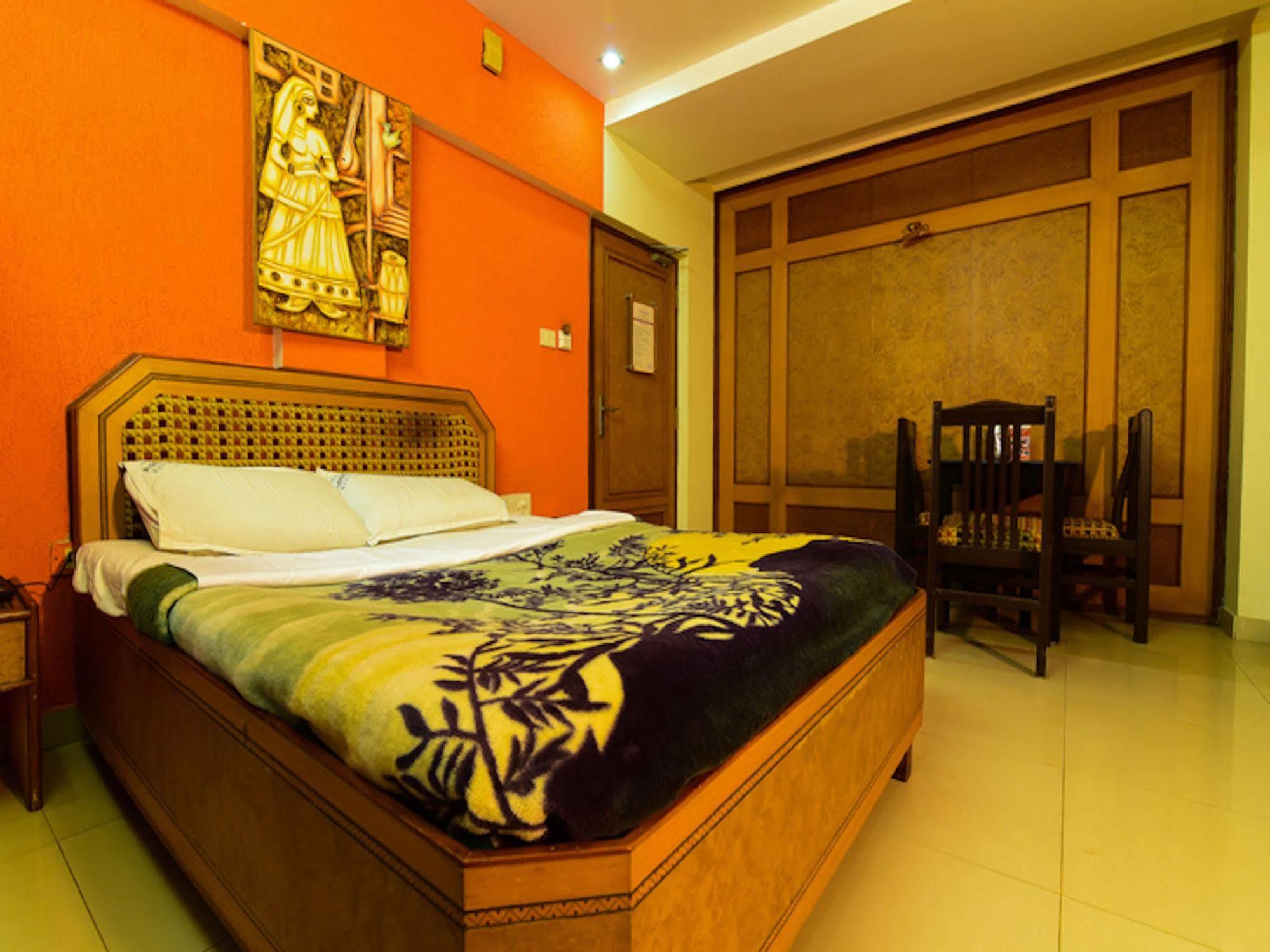 Hotel Ashlesh Manipal Luaran gambar